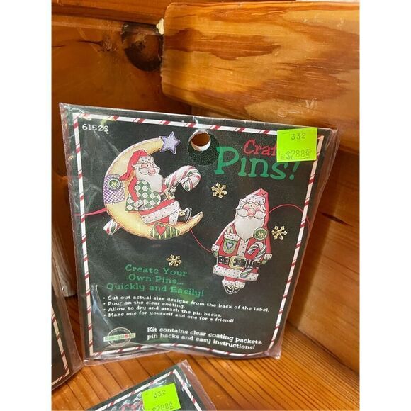 VTG 1995 Dimensions Holiday 2.5" Craft Pins Kit x3 - Picture 3 of 5